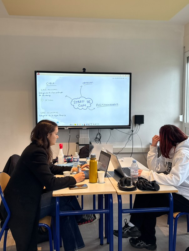 ED752106-4BCA-495A-A7E8-8DF1B45EDE73 2